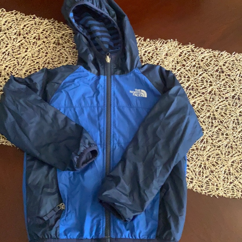 Boys Reversible lightweight NorthFace jacket